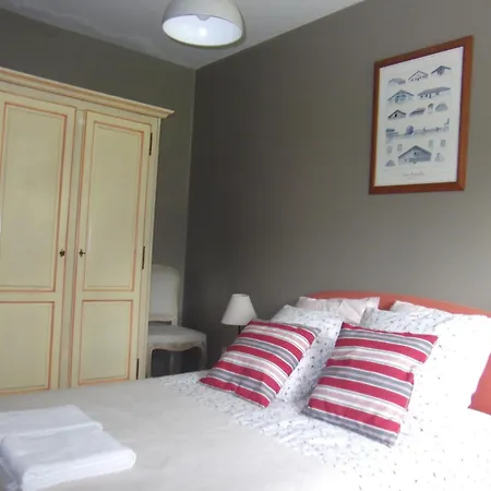 Le Domaine De Vert-bois, 4* Villa *